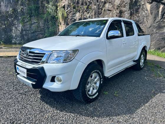 TOYOTA HILUX 2.7 SRV 4X4 CD 16V FLEX 4P AUTOMÁTICO